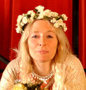 Nina Arena